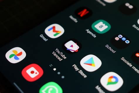 8 Best YouTube Vanced Alternatives to Watch YouTube Videos.